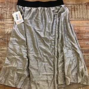 Elegant LuLaRoe Lola Small BNWT